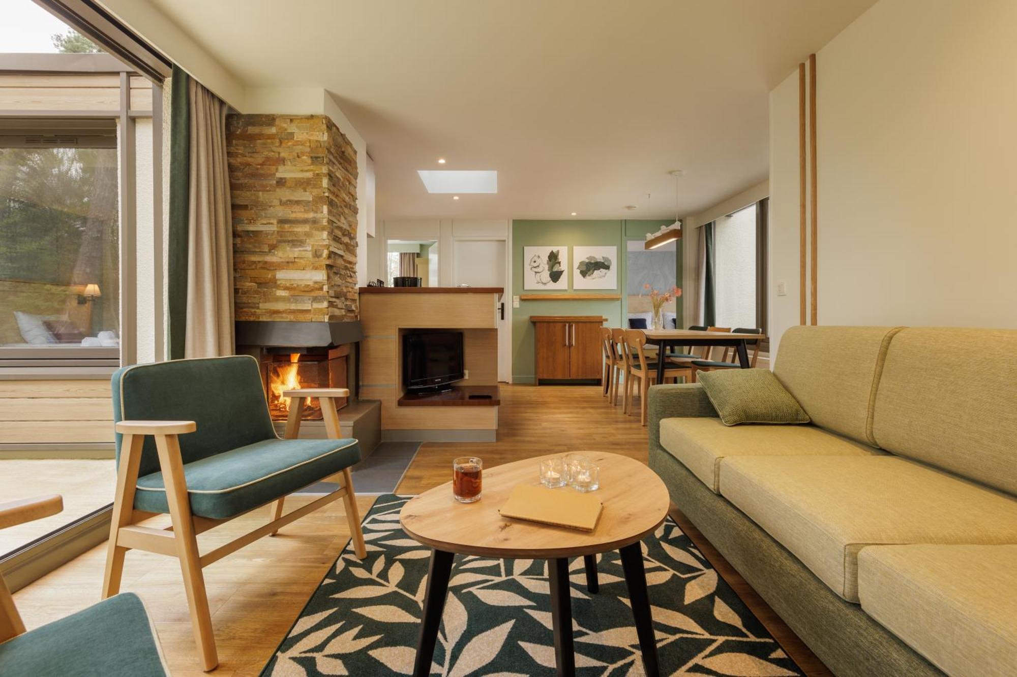 Center Parcs Les Hauts De Bruyeres Шомон-сюр-Таронн Екстер'єр фото